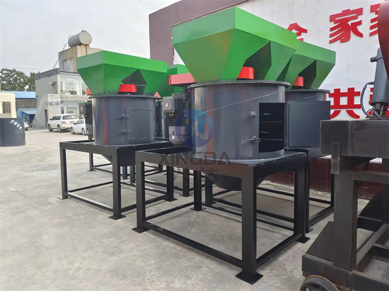 枣庄有机肥设备立式链条粉碎机如何正确的粉碎物料?