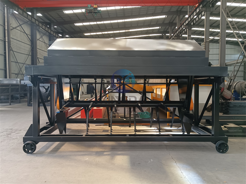 使用有机肥液压槽式翻堆机的好处有哪些?