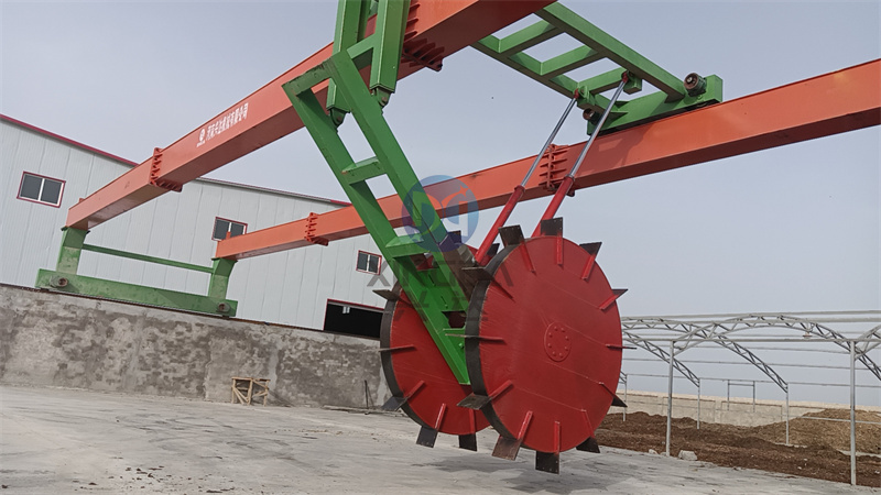 有机肥设备轮盘式翻抛机能否用于污泥垃圾的翻抛?