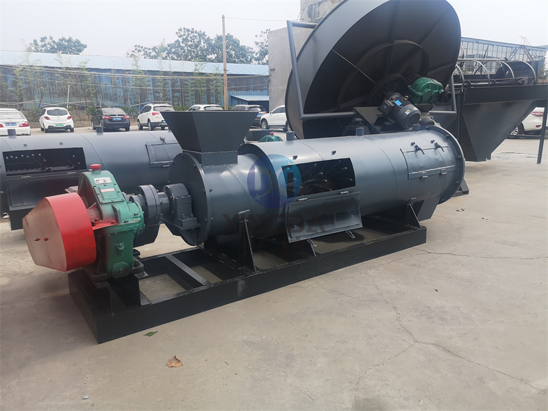 1.2米有机肥设备搅齿造粒机的设计优势